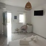 Ktima Vrisiana * Platis Gialos (Sifnos)