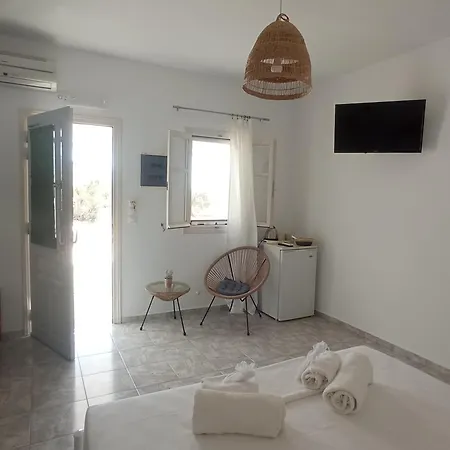 Ktima Vrisiana * Platis Gialos (Sifnos)