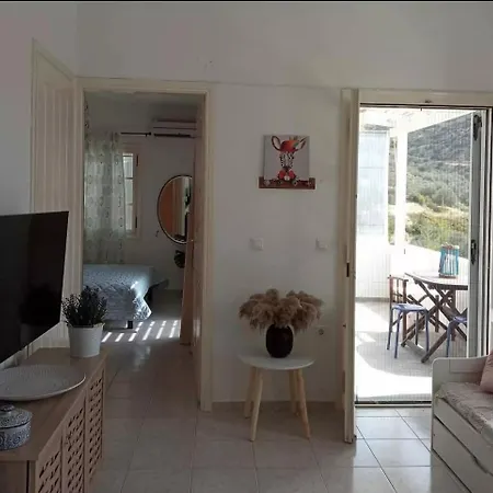 Ktima Vrisiana Platis Gialos (Sifnos)