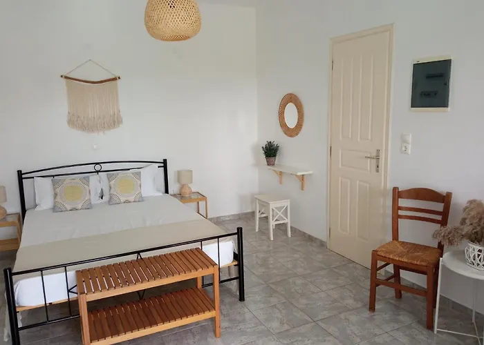 Ktima Vrisiana * Platis Gialos (Sifnos)